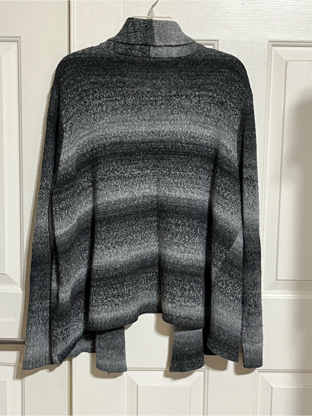 Ruby Rd. Women's Gradient Gray Open-Front Cardigan
15-07 - Picture 2 of 7